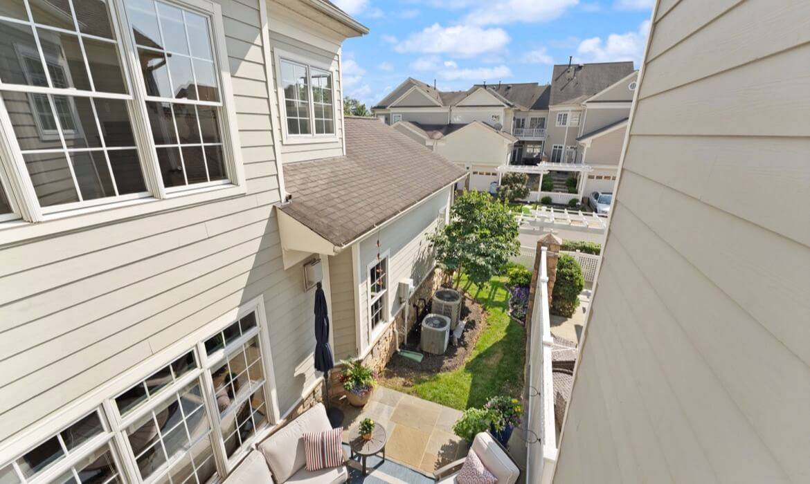 Garrell Group Top Lansdowne Realtor 18985 Coreopsis Ter 28