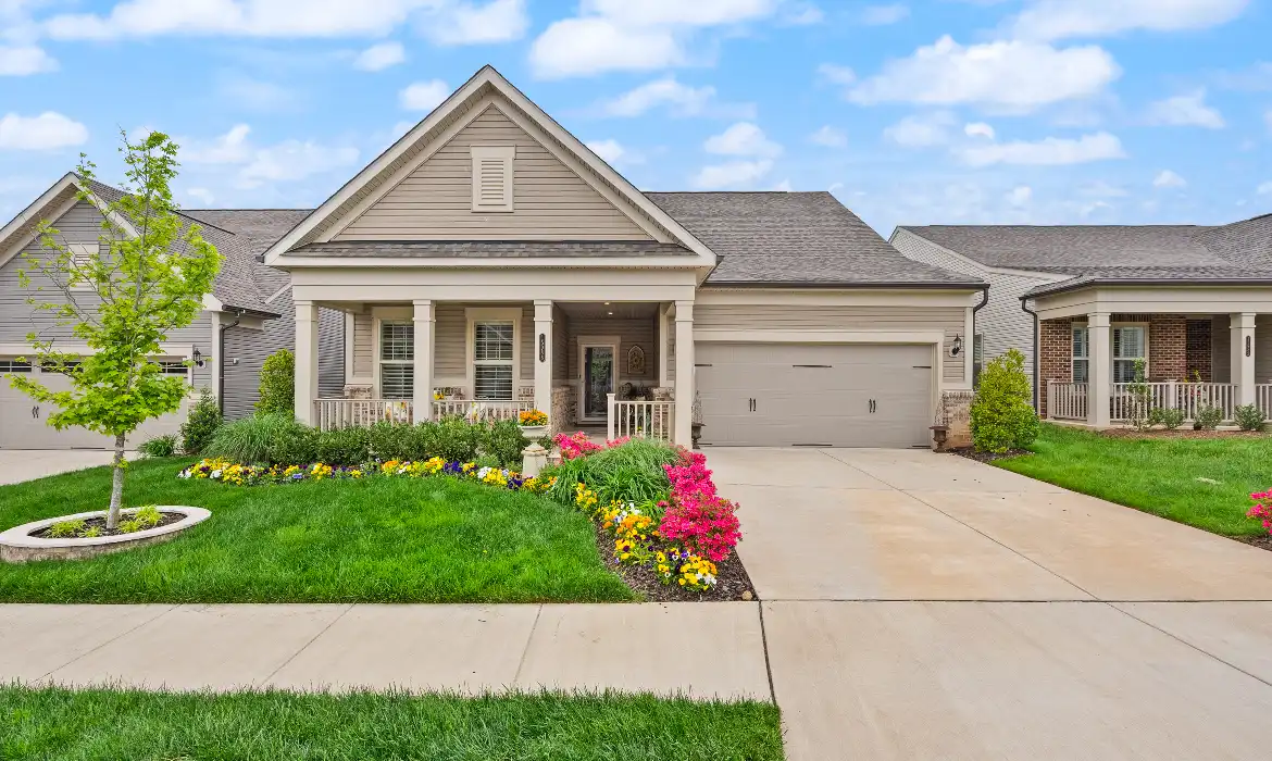 Garrell Group Top Leesburg Realtor 15986 Sweet Violet Ln web 01