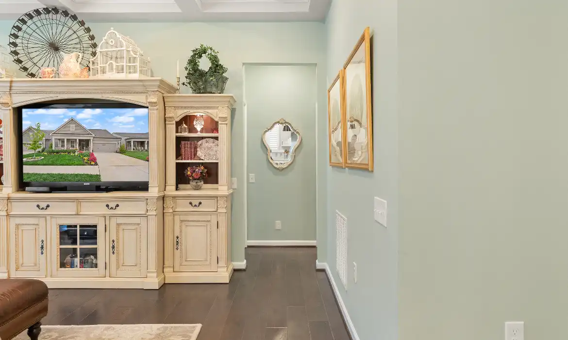 Garrell Group Top Leesburg Realtor 15986 Sweet Violet Ln web 25
