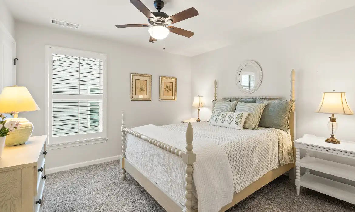 Garrell Group Top Leesburg Realtor 15986 Sweet Violet Ln web 34