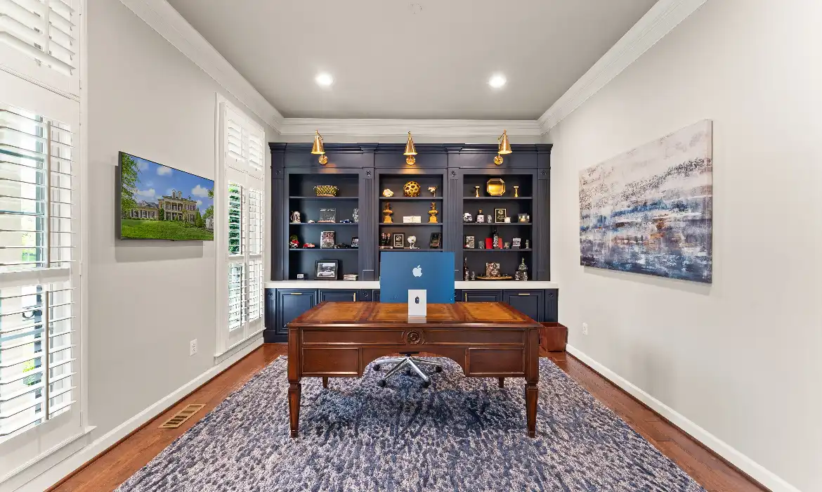 Garrell Group Top Leesburg Realtor 18729 Upper Meadow Dr web 06