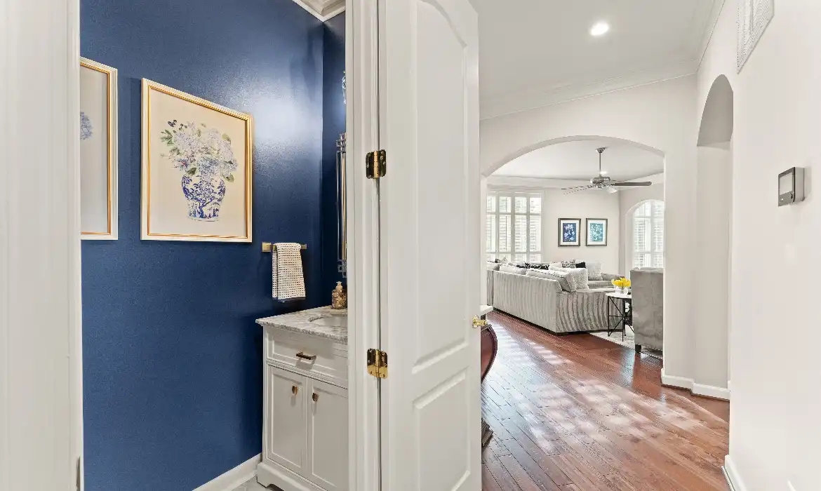 Garrell Group Top Leesburg Realtor 18729 Upper Meadow Dr web 17