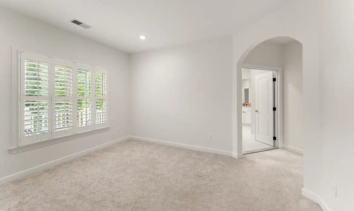 Garrell Group Top Leesburg Realtor 18729 Upper Meadow Dr web 26