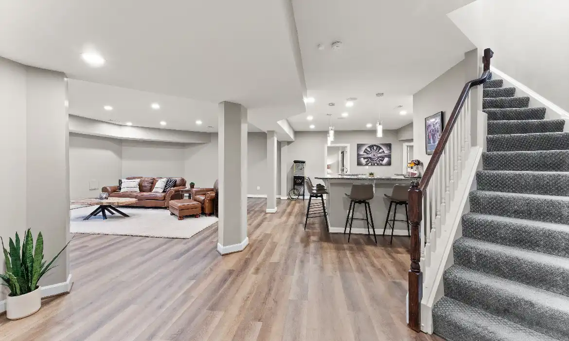 Garrell Group Top Leesburg Realtor 18729 Upper Meadow Dr web 39