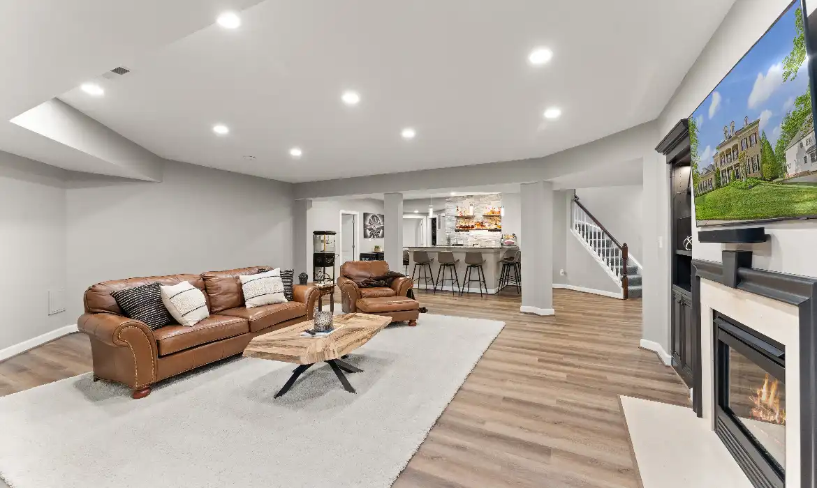 Garrell Group Top Leesburg Realtor 18729 Upper Meadow Dr web 43