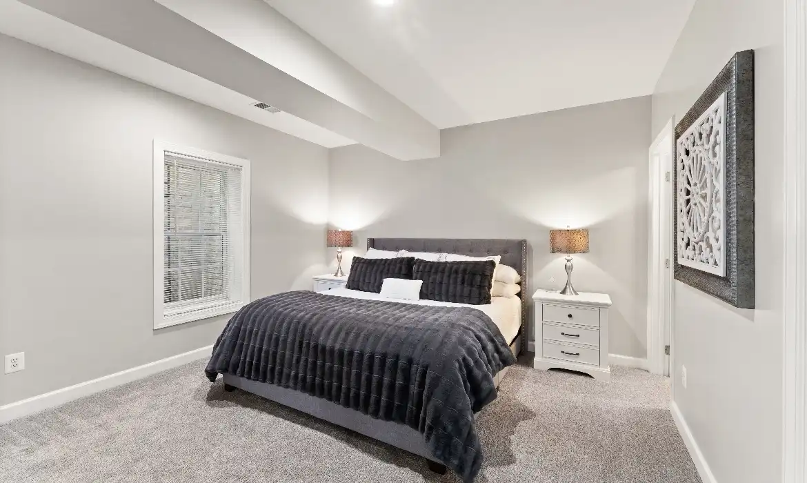 Garrell Group Top Leesburg Realtor 18729 Upper Meadow Dr web 47