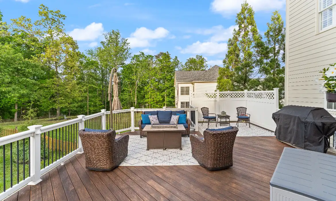 Garrell Group Top Leesburg Realtor 18729 Upper Meadow Dr web 52