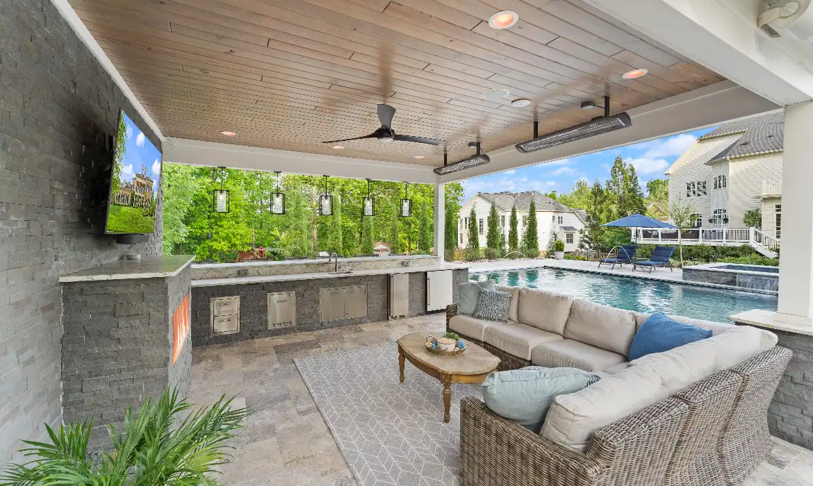 Garrell Group Top Leesburg Realtor 18729 Upper Meadow Dr web 57