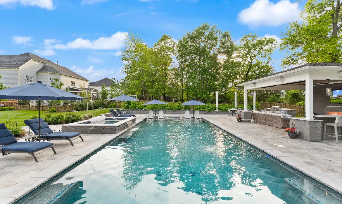 Garrell Group Top Leesburg Realtor 18729 Upper Meadow Dr web 59
