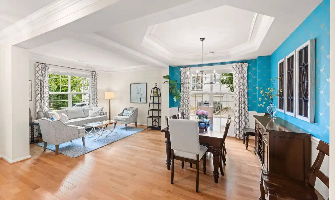 Garrell Group Top Leesburg Realtor 19436 Coppermine Sq web 06