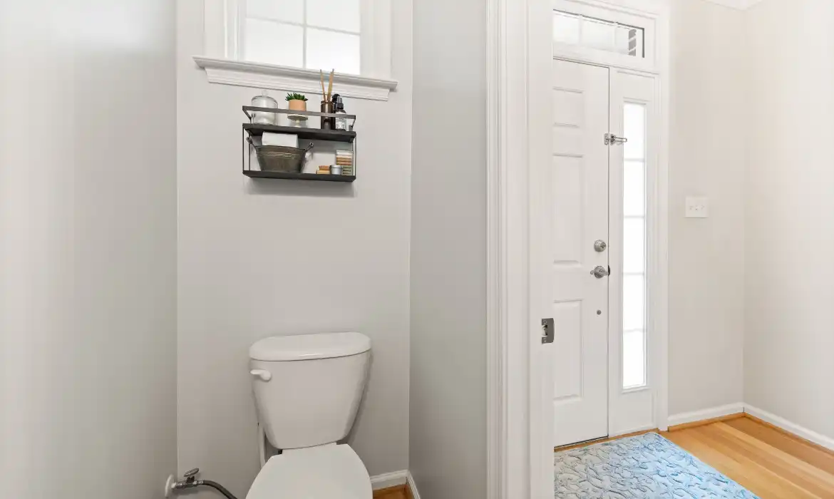 Garrell Group Top Leesburg Realtor 19436 Coppermine Sq web 16