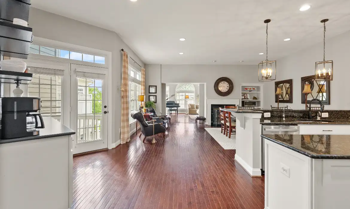 Garrell Group Top Leesburg Realtor 43515 Stargell Ter web 08