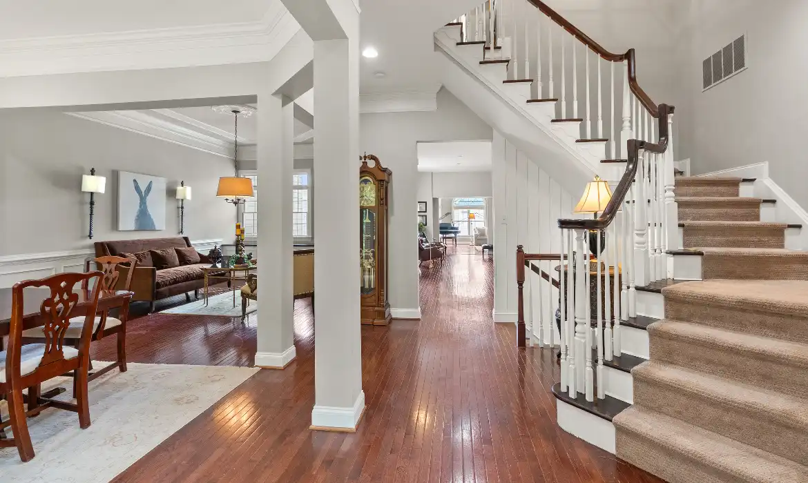 Garrell Group Top Leesburg Realtor 43515 Stargell Ter web 19