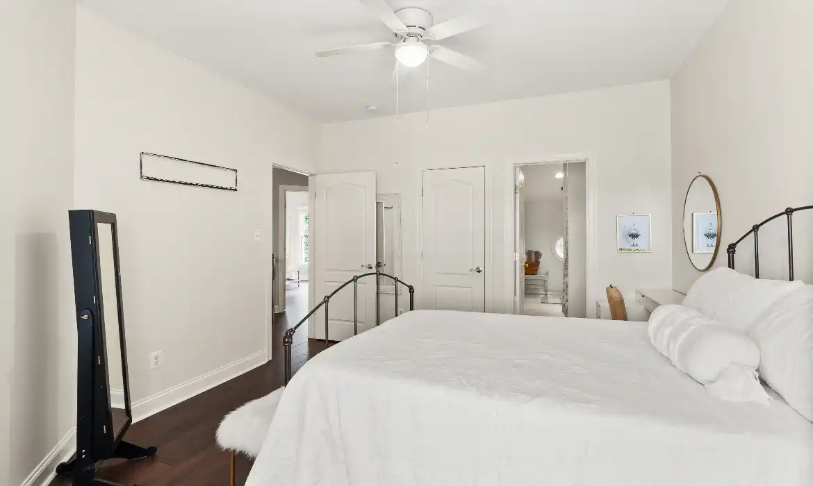 Garrell Group Top Leesburg Realtor 43515 Stargell Ter web 27