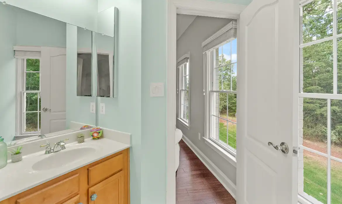 Garrell Group Top Leesburg Realtor 43515 Stargell Ter web 28