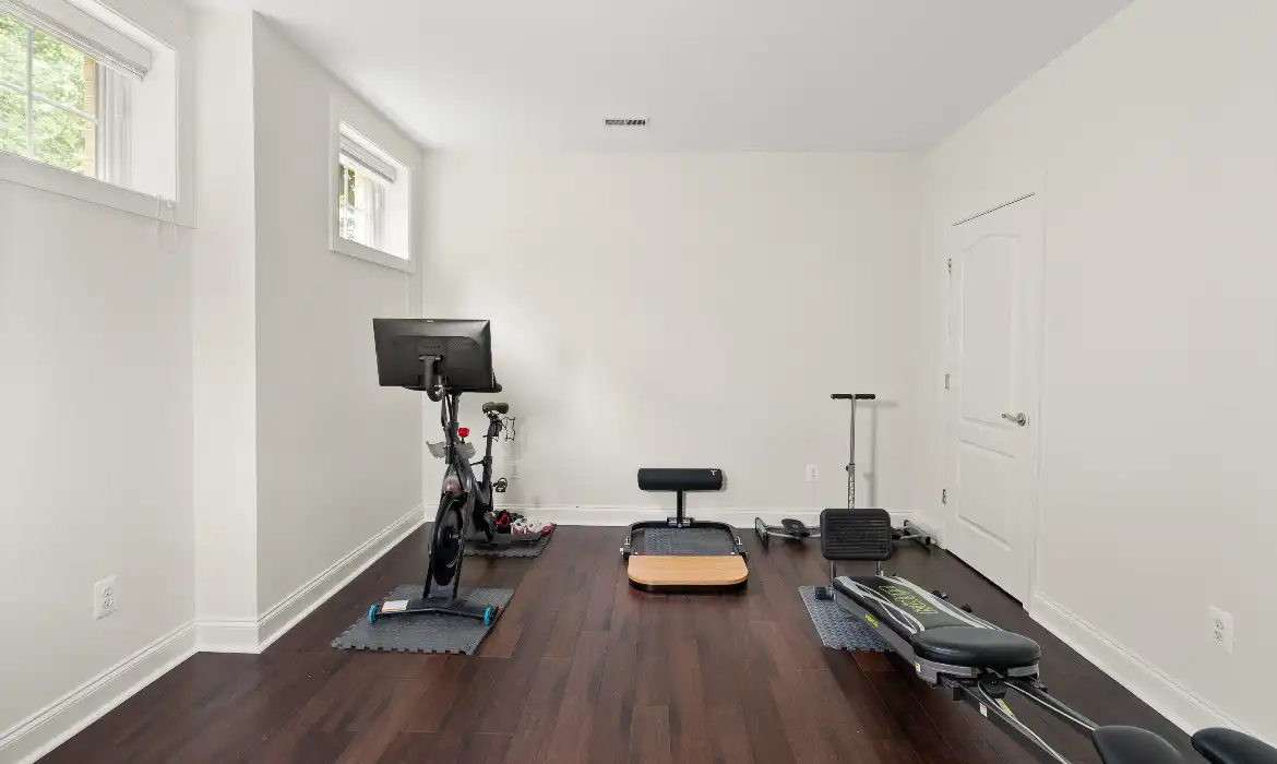 Garrell Group Top Leesburg Realtor 43515 Stargell Ter web 37
