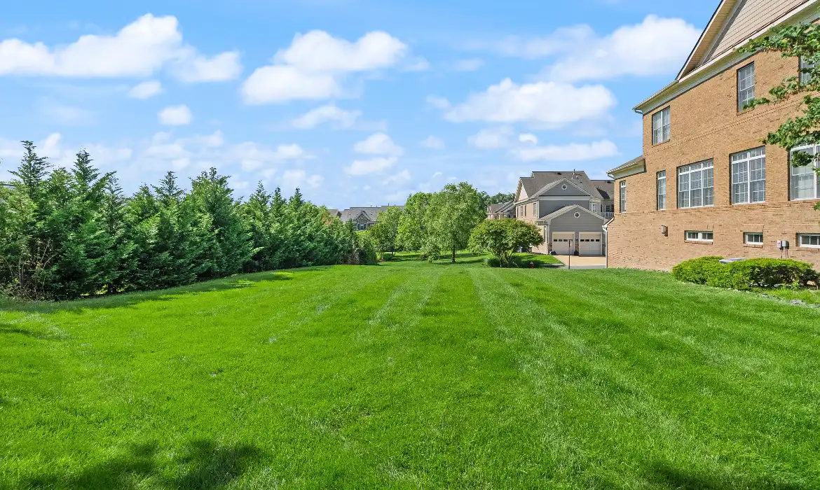 Garrell Group Top Leesburg Realtor 43515 Stargell Ter web 45