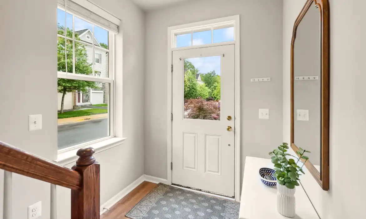 Garrell Group Top Purcellville Realtor 201 Miles Hawk Ter web 05