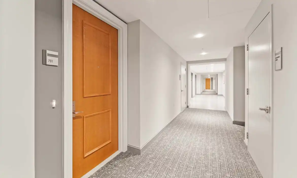 Garrell Group Top Reston Realtor 11990 Market St 701 web 04