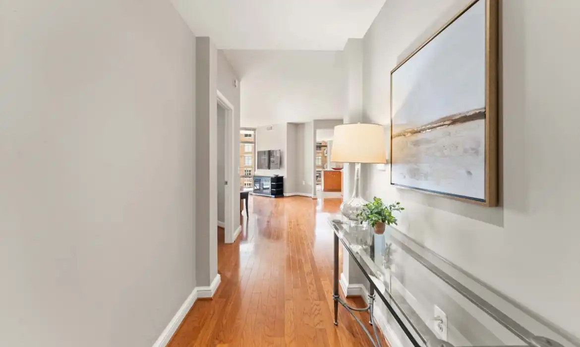 Garrell Group Top Reston Realtor 11990 Market St 701 web 05