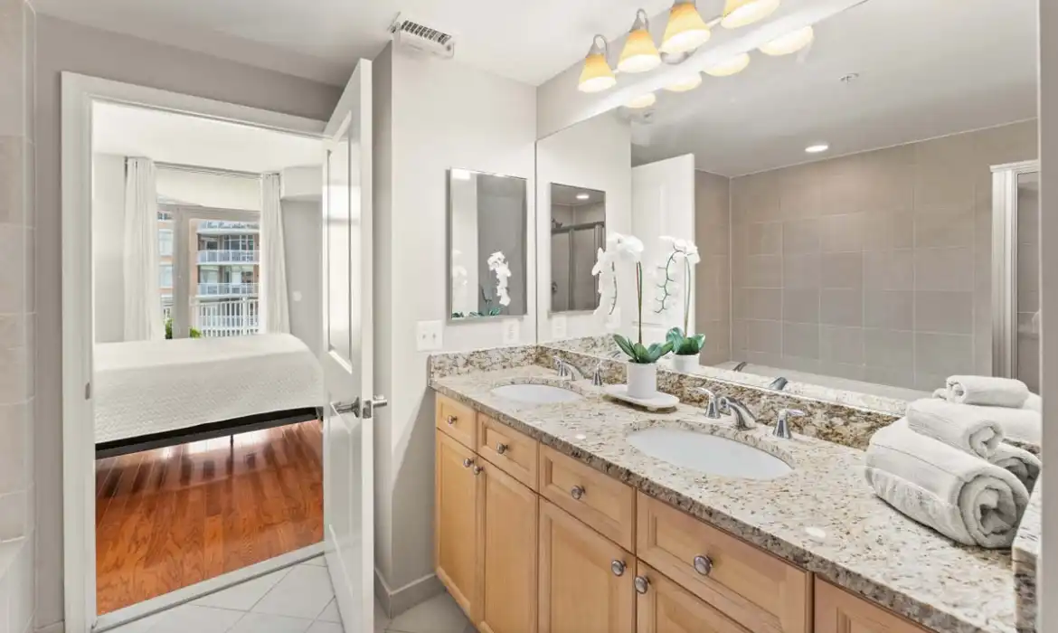 Garrell Group Top Reston Realtor 11990 Market St 701 web 23
