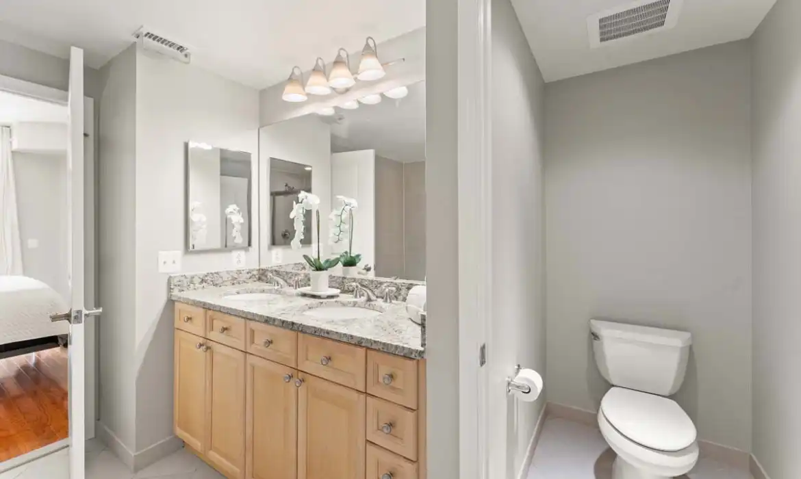 Garrell Group Top Reston Realtor 11990 Market St 701 web 24