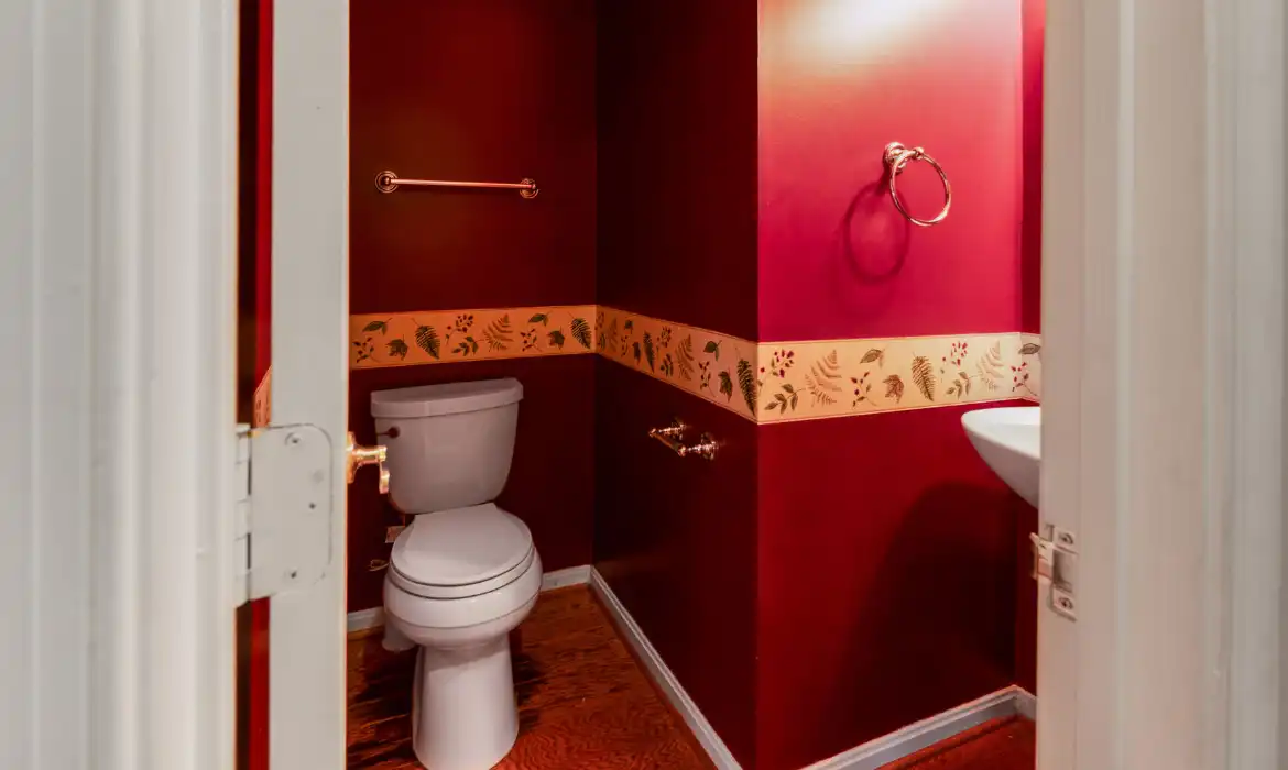 Garrell Group Top Woodbridge Realtor 6193 Oaklawn Ln web 08