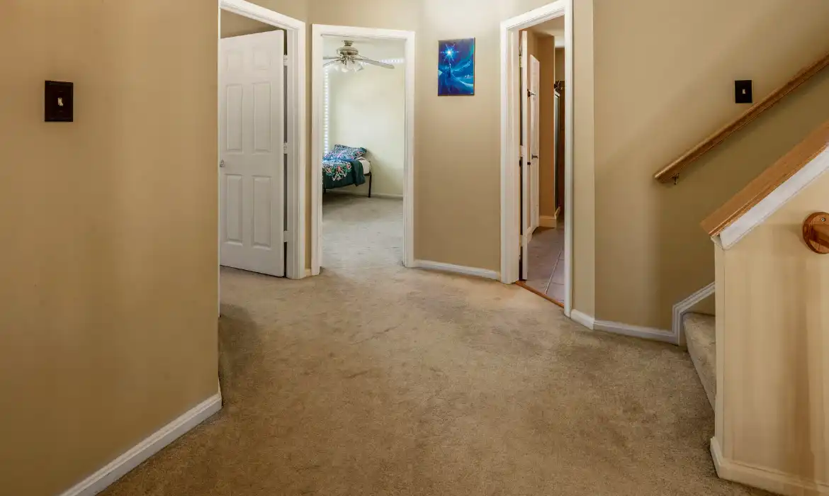Garrell Group Top Woodbridge Realtor 6193 Oaklawn Ln web 18