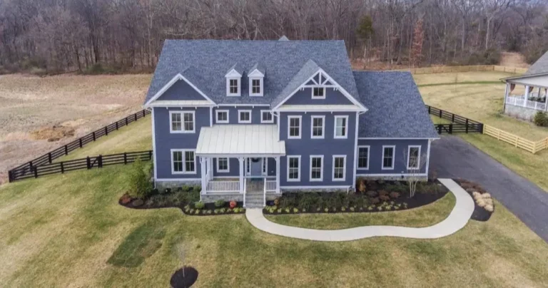 Rural home real estate listing in western Loudoun County sold by top local Realtor agents Jean Garrell Group