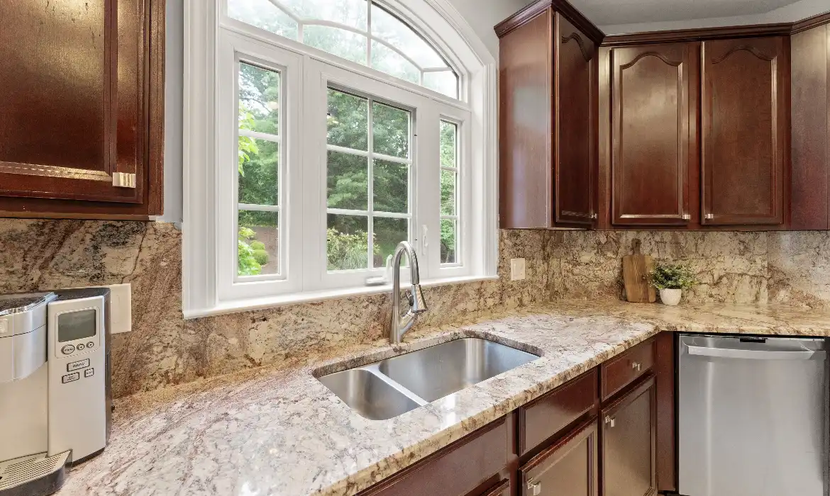 Garrell Group Top Leesburg Realtor 1814 Woods Edge Dr NE web 14