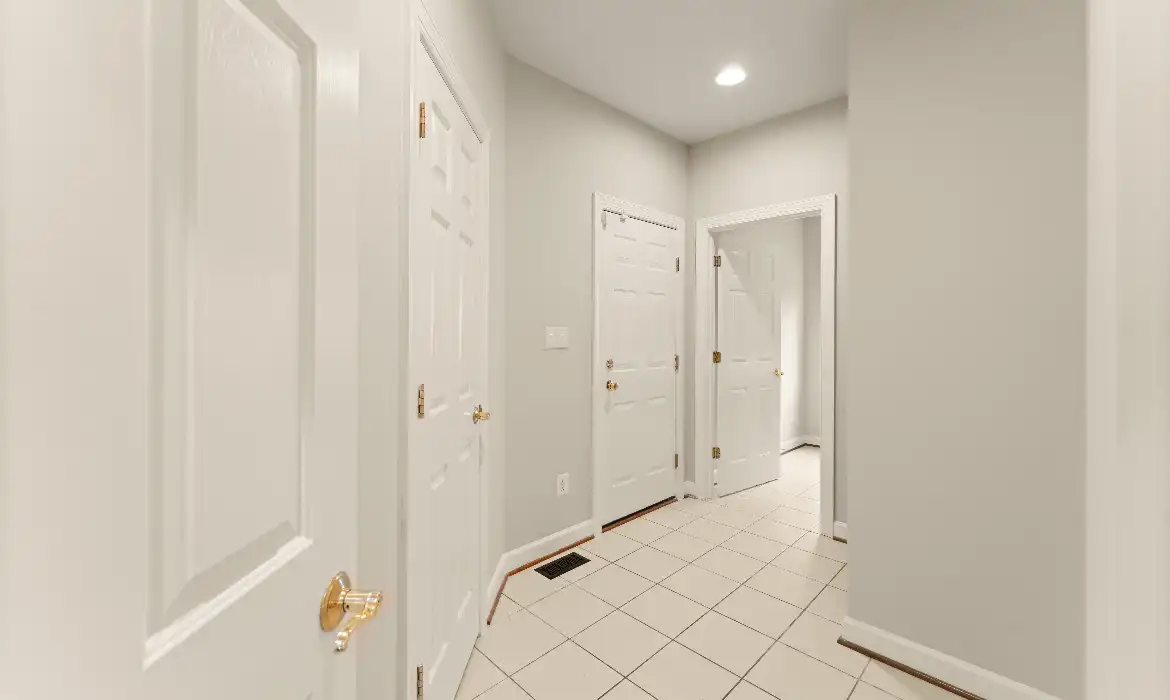 Garrell Group Top Leesburg Realtor 1814 Woods Edge Dr NE web 19