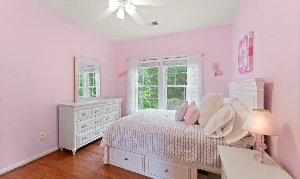 Garrell Group Top Leesburg Realtor 1814 Woods Edge Dr NE web 29