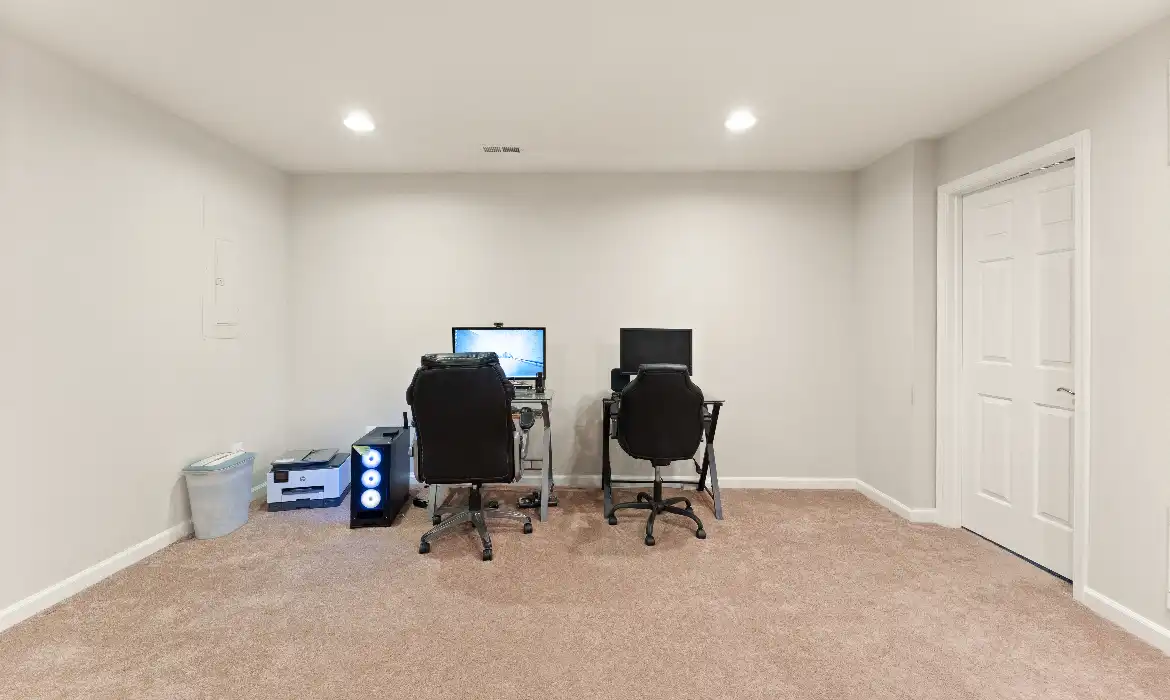 Garrell Group Top Leesburg Realtor 1814 Woods Edge Dr NE web 35