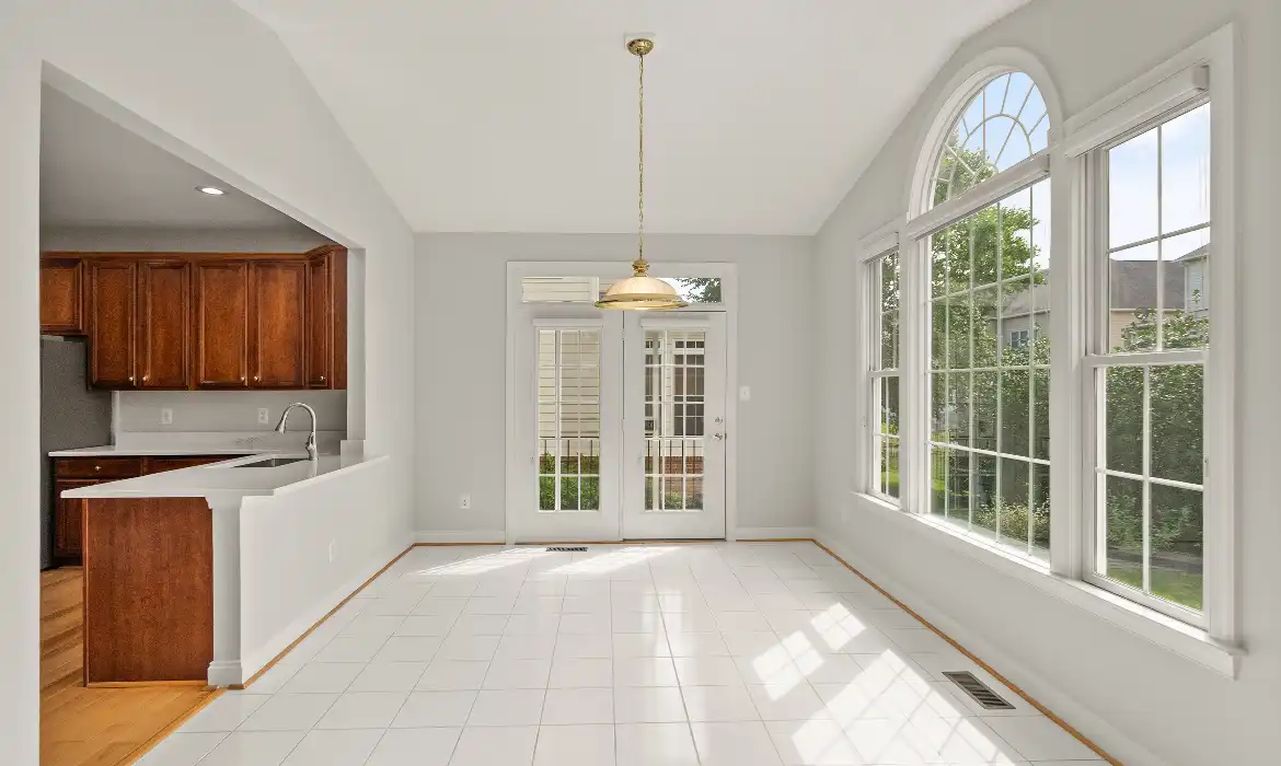 Garrell Group Top Leesburg Realtor 19339 Mill Dam Pl web 14