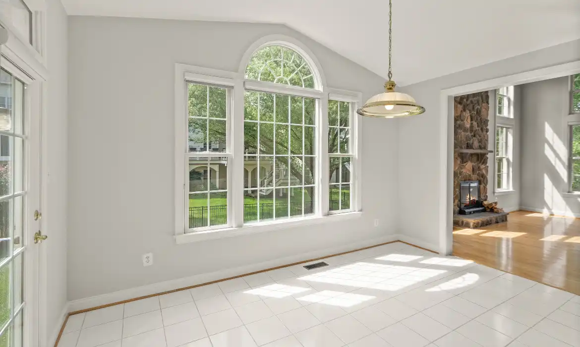 Garrell Group Top Leesburg Realtor 19339 Mill Dam Pl web 17