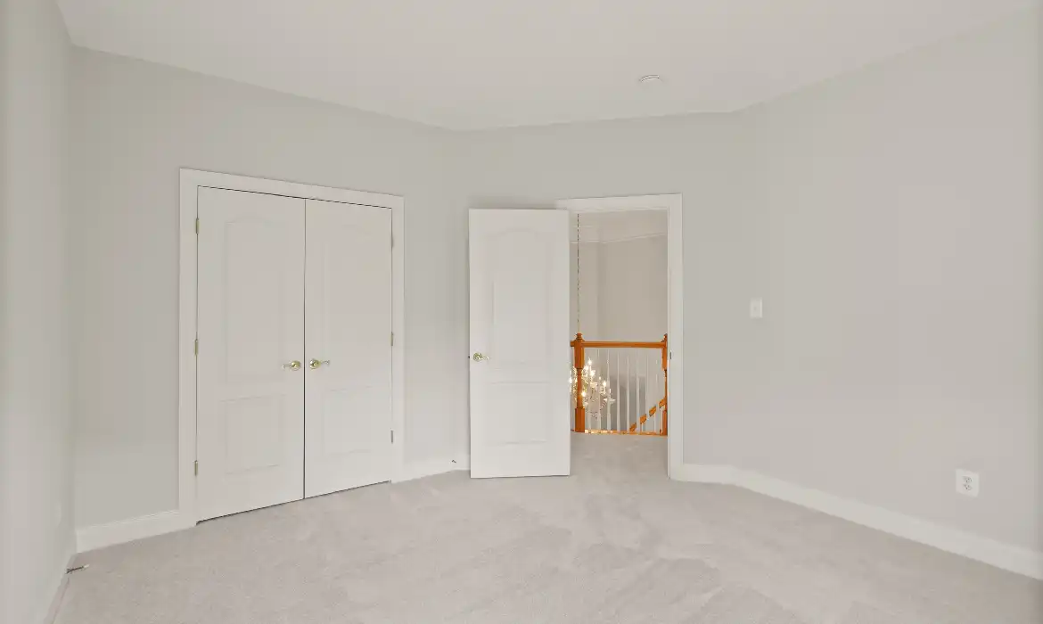 Garrell Group Top Leesburg Realtor 19339 Mill Dam Pl web 40