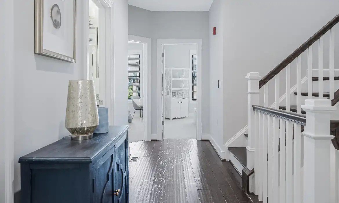 Garrell Group Top Leesburg Realtor 43561 Michigan Sq web 21