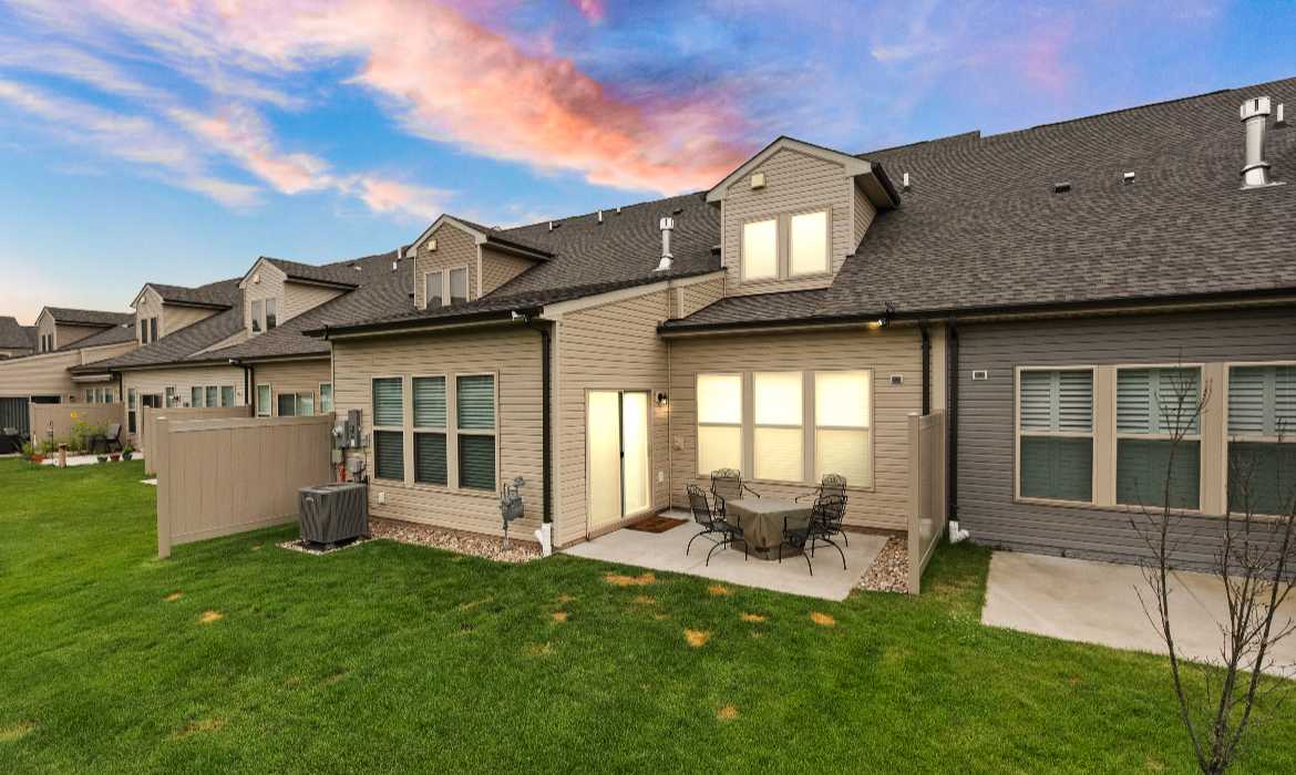 Garrell Group Top Haymarket Realtor 15524 Marigold Falls Ln web 02