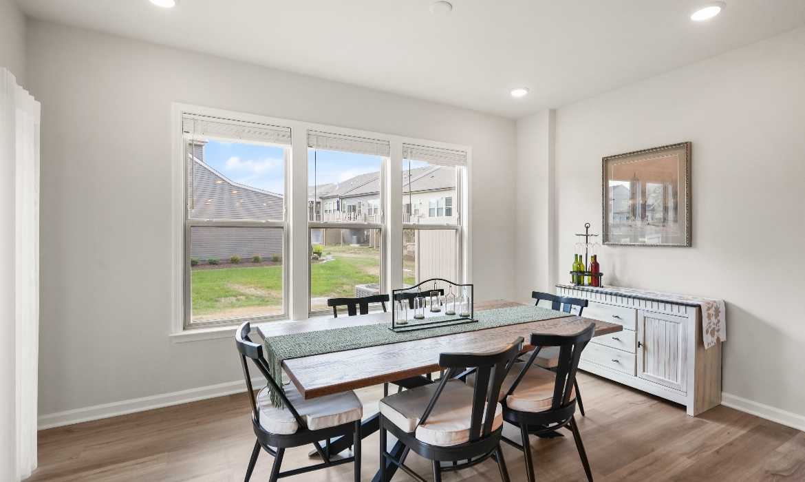 Garrell Group Top Haymarket Realtor 15524 Marigold Falls Ln web 19