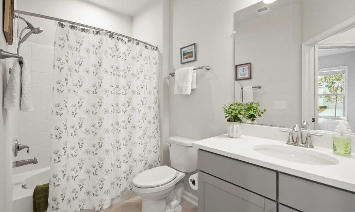 Garrell Group Top Haymarket Realtor 15524 Marigold Falls Ln web 23