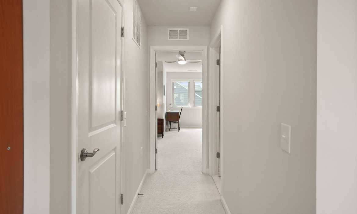 Garrell Group Top Haymarket Realtor 15524 Marigold Falls Ln web 35
