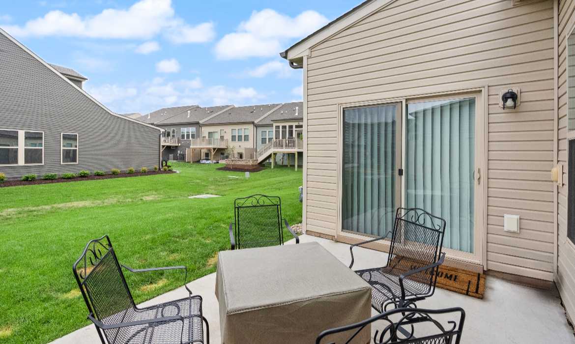Garrell Group Top Haymarket Realtor 15524 Marigold Falls Ln web 42