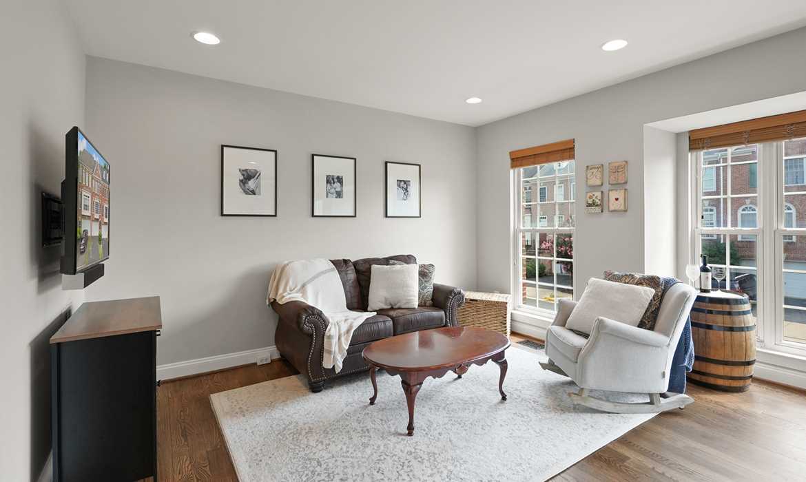 Garrell Group Top Leesburg Realtor 14398 Verde Pl web 12