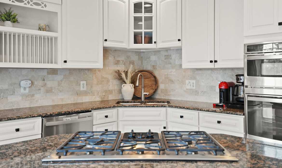 Garrell Group Top Leesburg Realtor 14398 Verde Pl web 16