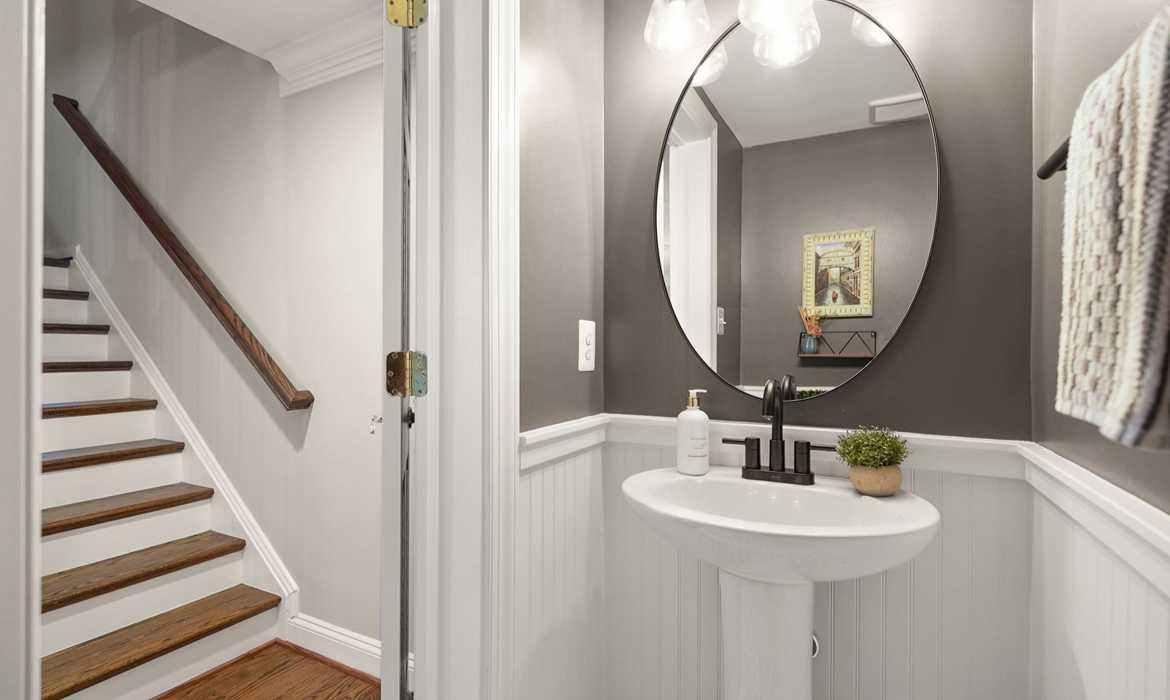 Garrell Group Top Leesburg Realtor 14398 Verde Pl web 18