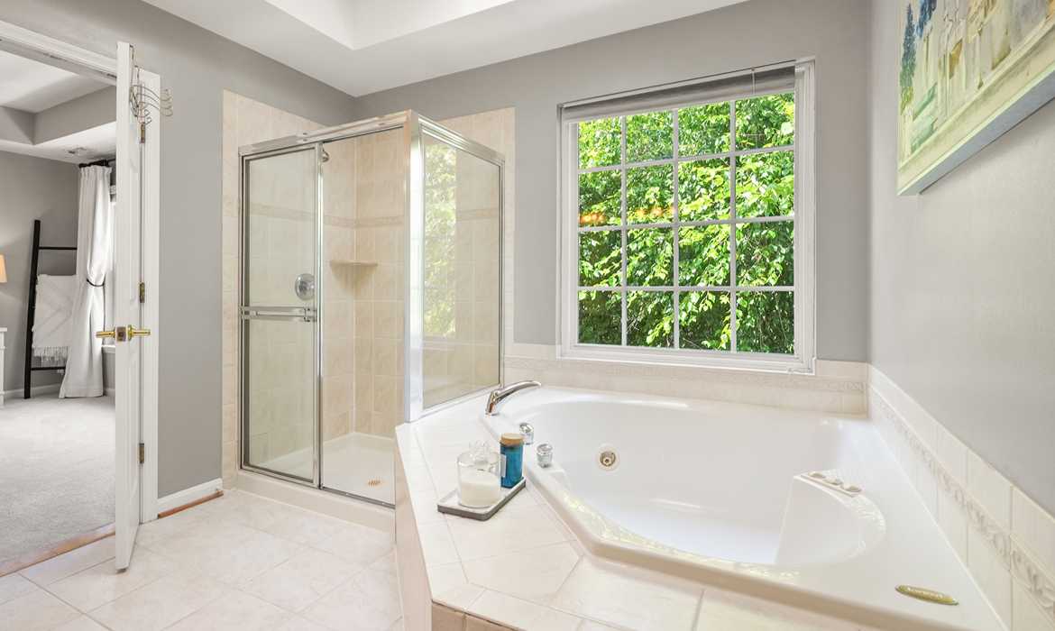 Garrell Group Top Leesburg Realtor 14398 Verde Pl web 25