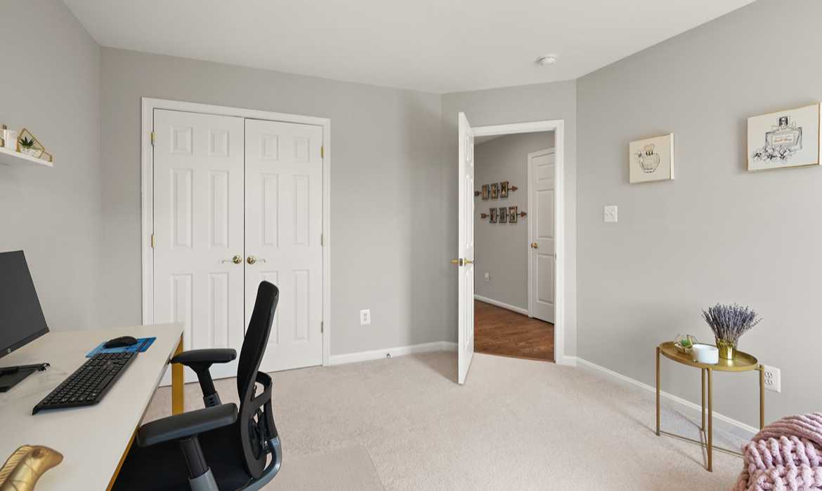 Garrell Group Top Leesburg Realtor 14398 Verde Pl web 29
