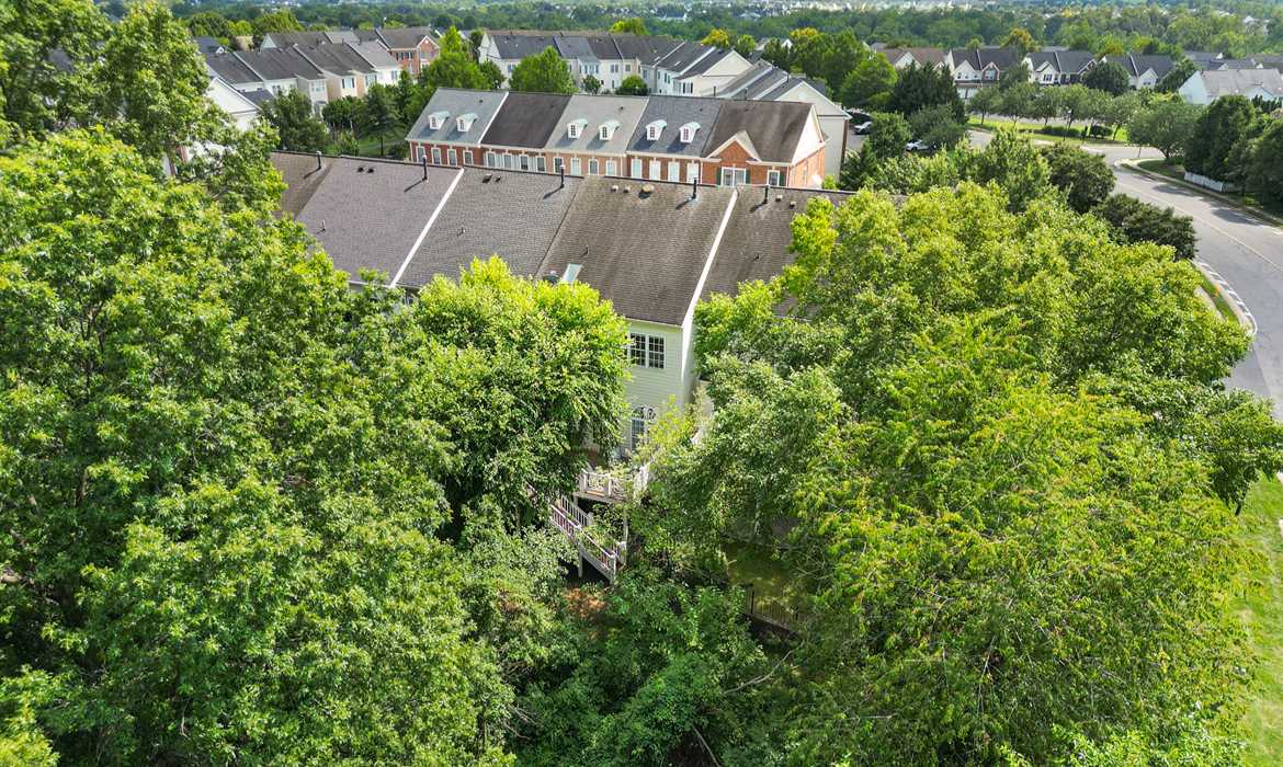 Garrell Group Top Leesburg Realtor 14398 Verde Pl web 41