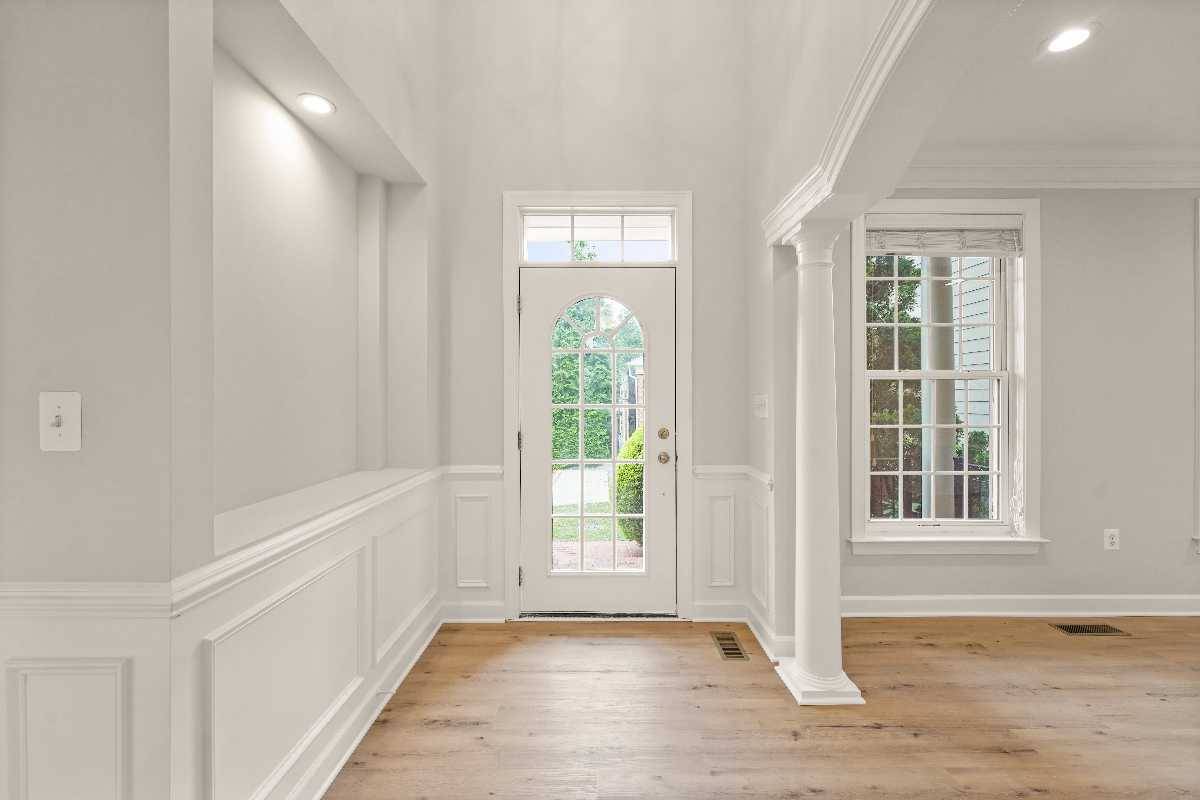 Garrell Group Top Leesburg Realtor 19228 Wiggum Sq web 03