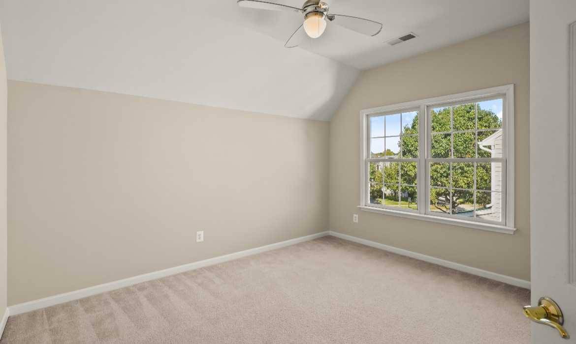 Garrell Group Top Leesburg Realtor 19162 Coton Hall Rd web 19